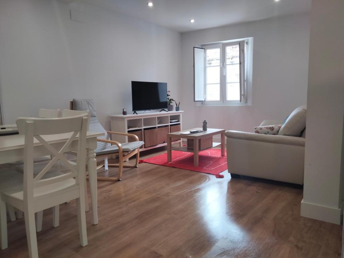 Apartmán Comodo Apartamento En Zona Antigua Dos Pontevedra Exteriér fotografie
